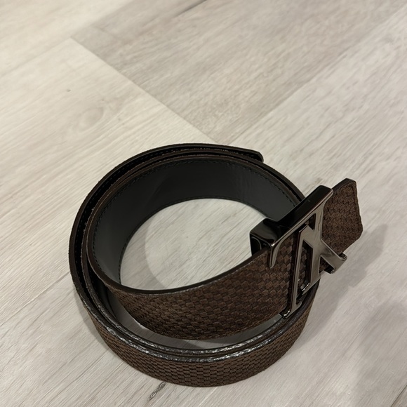Louis Vuitton Authentic Men’s Leather Pre loved Belt w/Silver Buckle.Size 90/36. - Picture 9 of 9